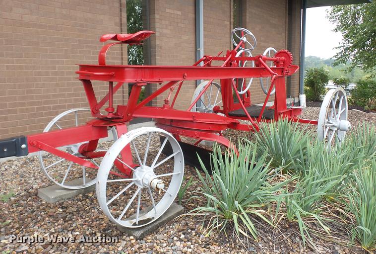 image for item DD2144 The Russell Grader Mfg. Co. grader