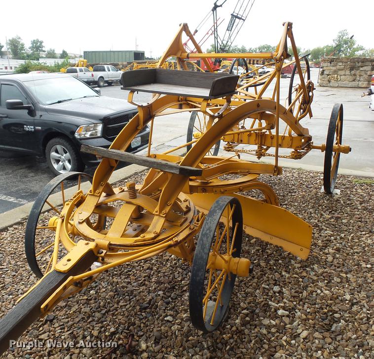 image for item DD2146 Austin Mfg. Co. grader