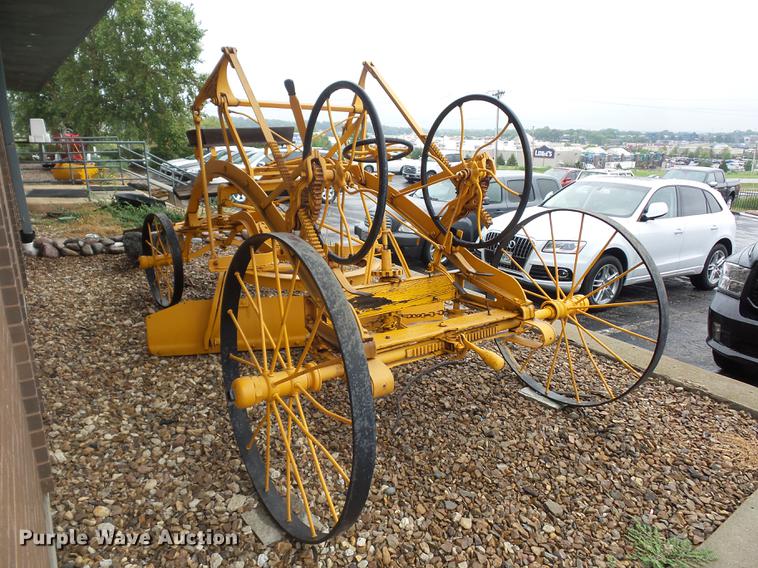 image for item DD2146 Austin Mfg. Co. grader