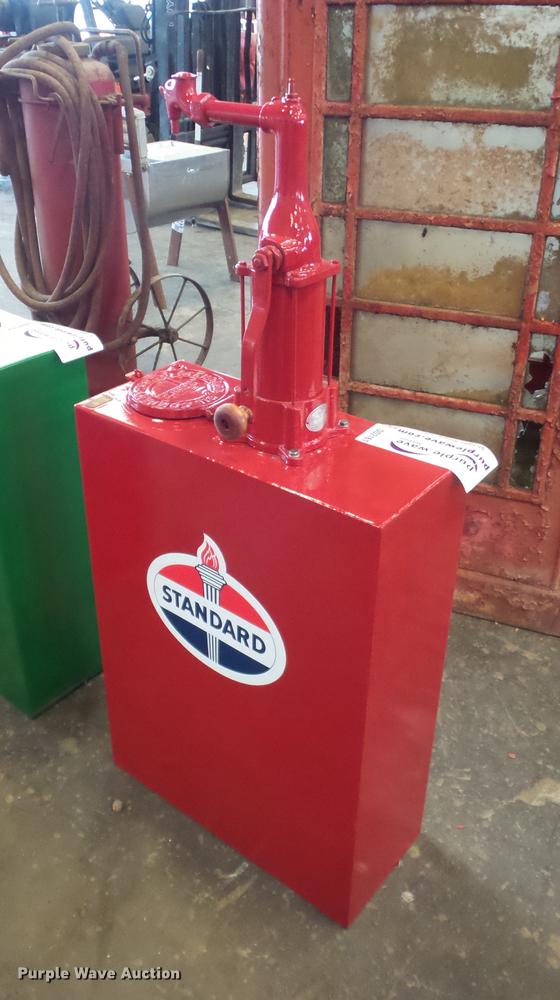 image for item DD2161 Standard Oil Company oil pump