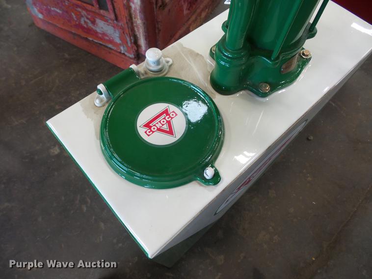 image for item DD2162 Conoco oil pump