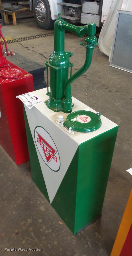 image for item DD2162 Conoco oil pump