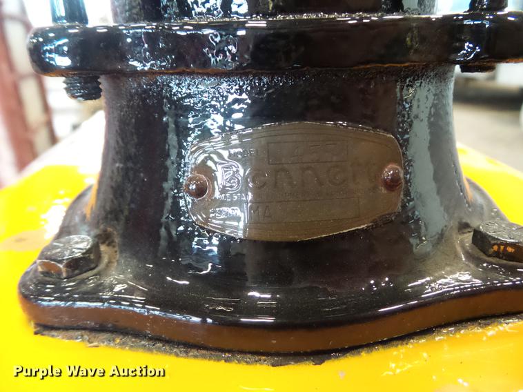 image for item DD2163 Shell oil pump