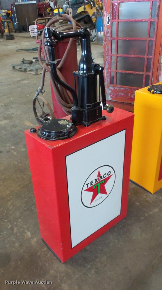 image for item DD2164 Texaco oil pump