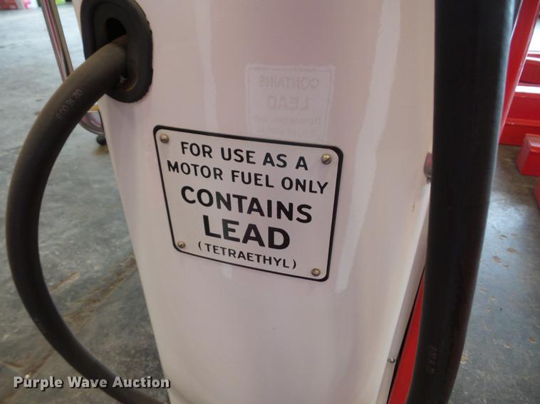 image for item DD2166 Texaco Fire Chief gas pump