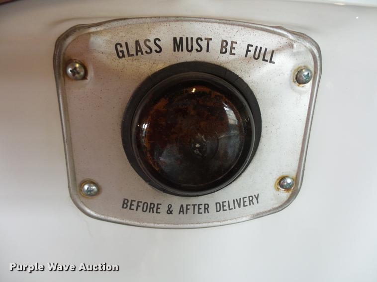 image for item DD2166 Texaco Fire Chief gas pump