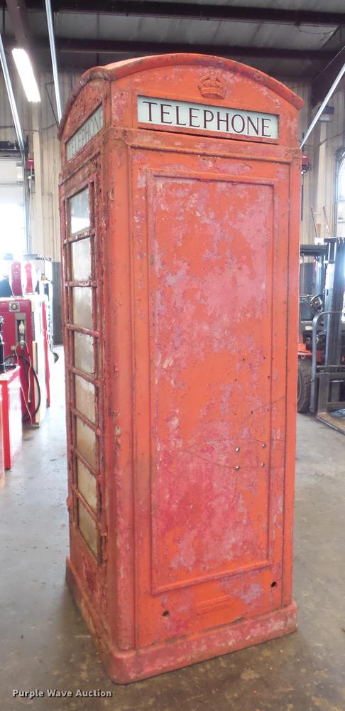 image for item DD2169 Telephone booth