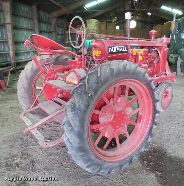 image for item DH9702 1939 McCormick Farmall F20 tractor