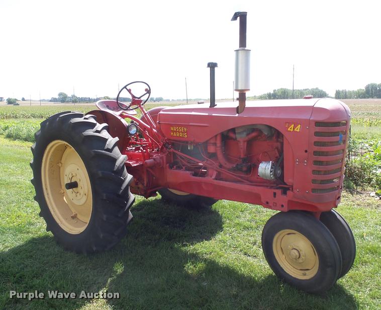 image for item DH9715 1952 Massey-Harris 44 tractor