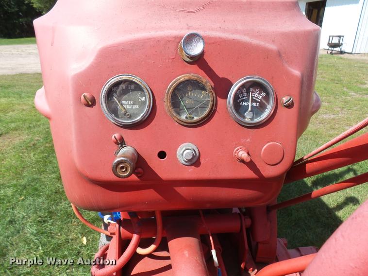 image for item DH9715 1952 Massey-Harris 44 tractor