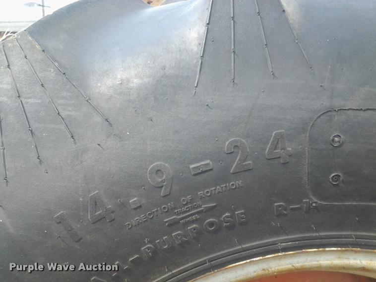 image for item DH9719 1959 Case 410B tractor