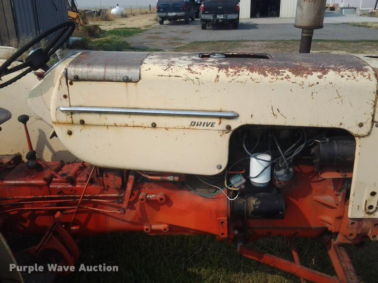 image for item DH9719 1959 Case 410B tractor