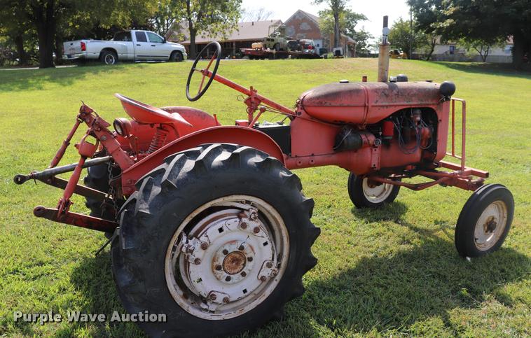 image for item DQ9306 1951 Allis-Chalmers CA tractor