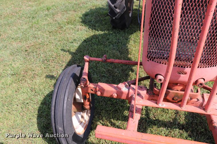 image for item DQ9306 1951 Allis-Chalmers CA tractor
