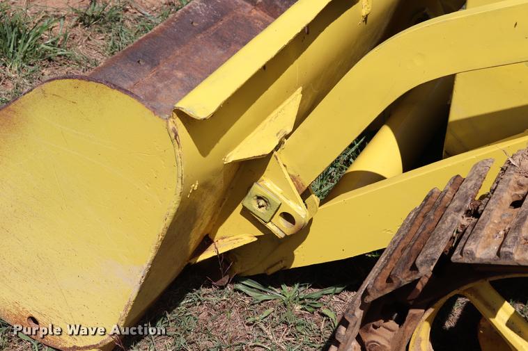 image for item DQ9326 1959 John Deere 440 track loader