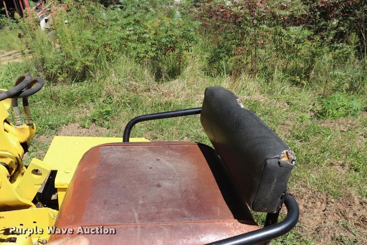 image for item DQ9326 1959 John Deere 440 track loader