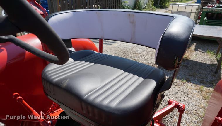 image for item DS9459 1962 Farmall 504 tractor