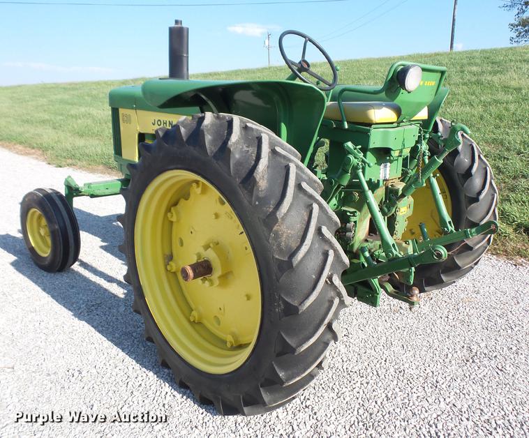 image for item DS9465 1959 John Deere 530 tractor