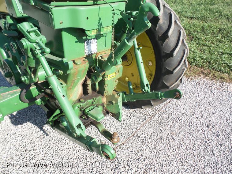 image for item DS9465 1959 John Deere 530 tractor