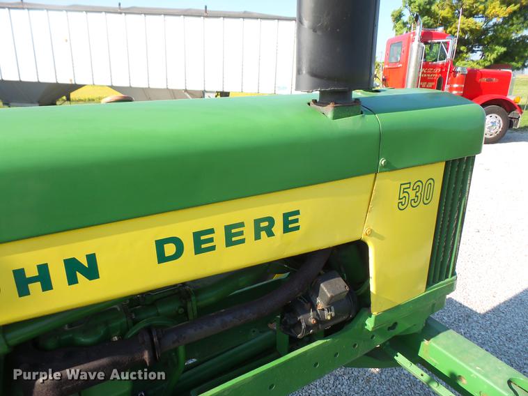 image for item DS9465 1959 John Deere 530 tractor