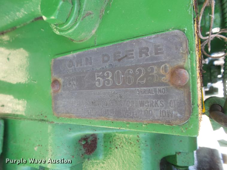 image for item DS9465 1959 John Deere 530 tractor