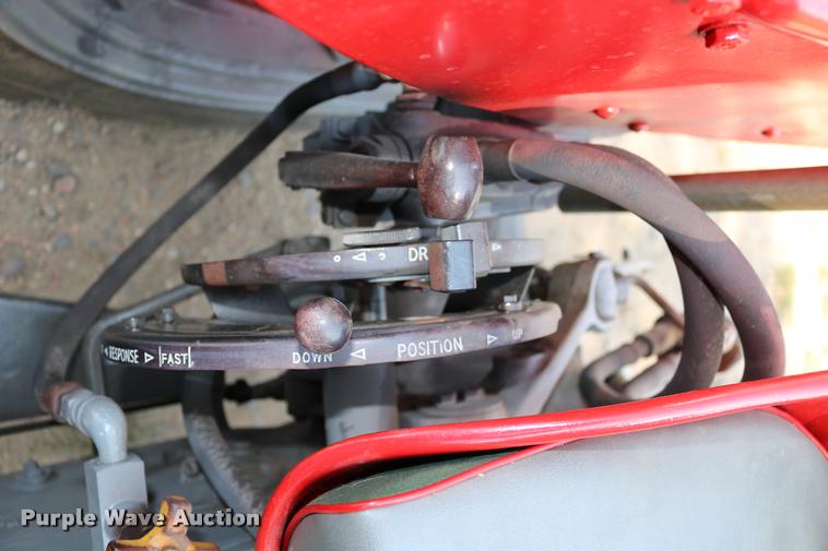 image for item DW9772 1965 Massey Fergusen MF-65 tractor