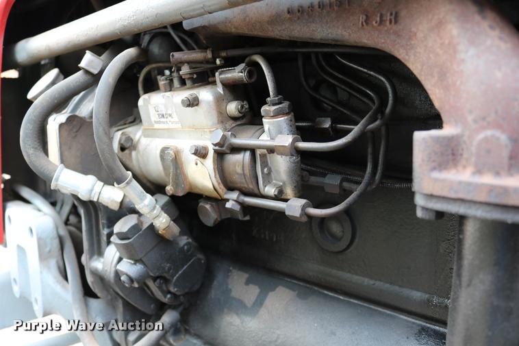 image for item DW9772 1965 Massey Fergusen MF-65 tractor