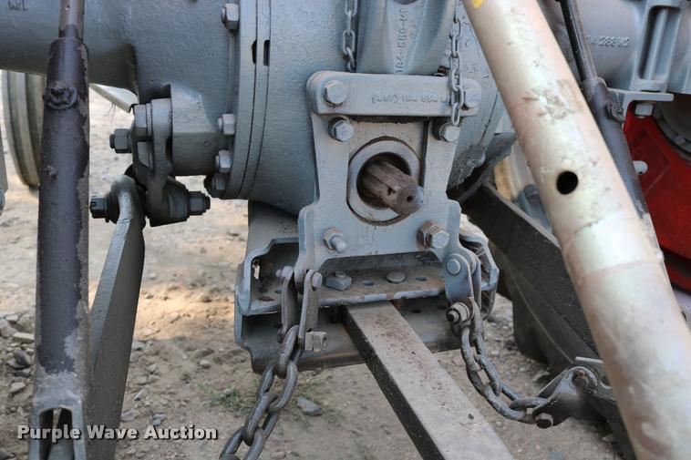 image for item DW9772 1965 Massey Fergusen MF-65 tractor