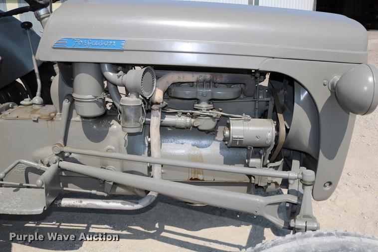 image for item DW9779 1950 Ferguson T020 tractor
