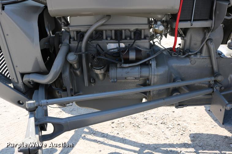 image for item DW9779 1950 Ferguson T020 tractor