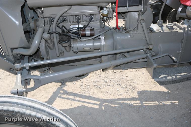 image for item DW9779 1950 Ferguson T020 tractor