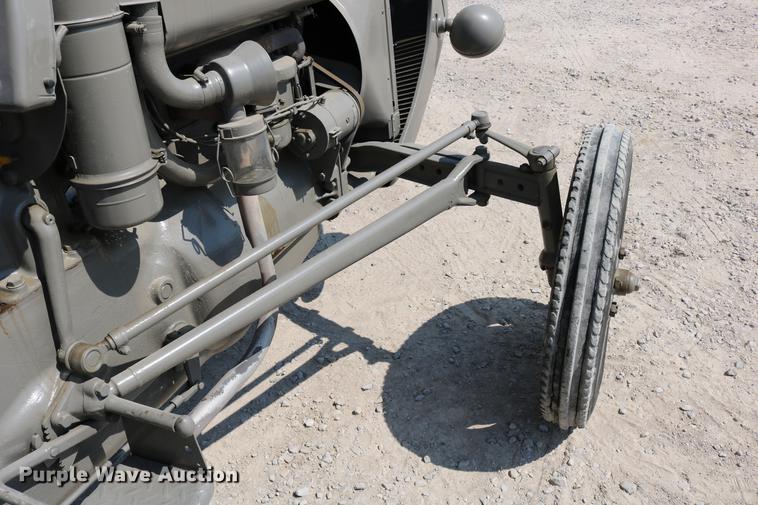 image for item DW9779 1950 Ferguson T020 tractor