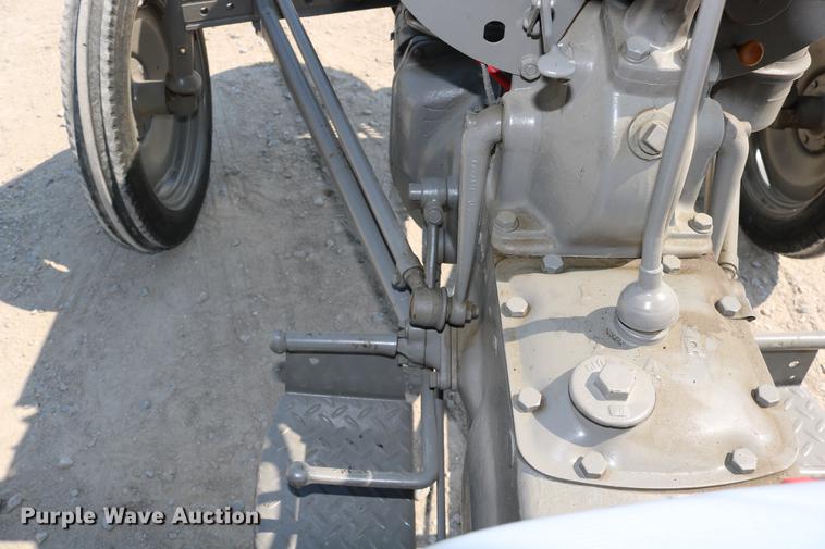 image for item DW9779 1950 Ferguson T020 tractor