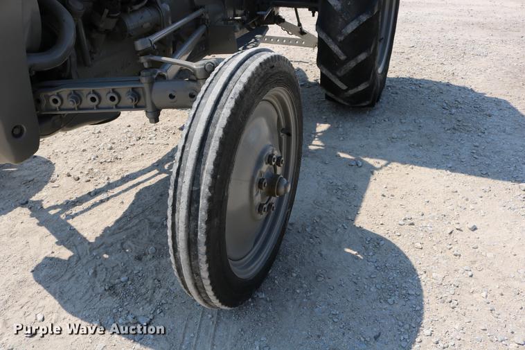 image for item DW9779 1950 Ferguson T020 tractor