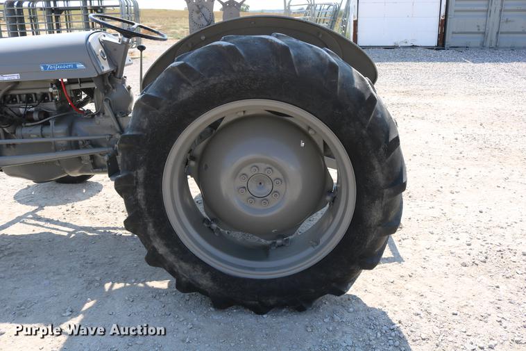 image for item DW9779 1950 Ferguson T020 tractor