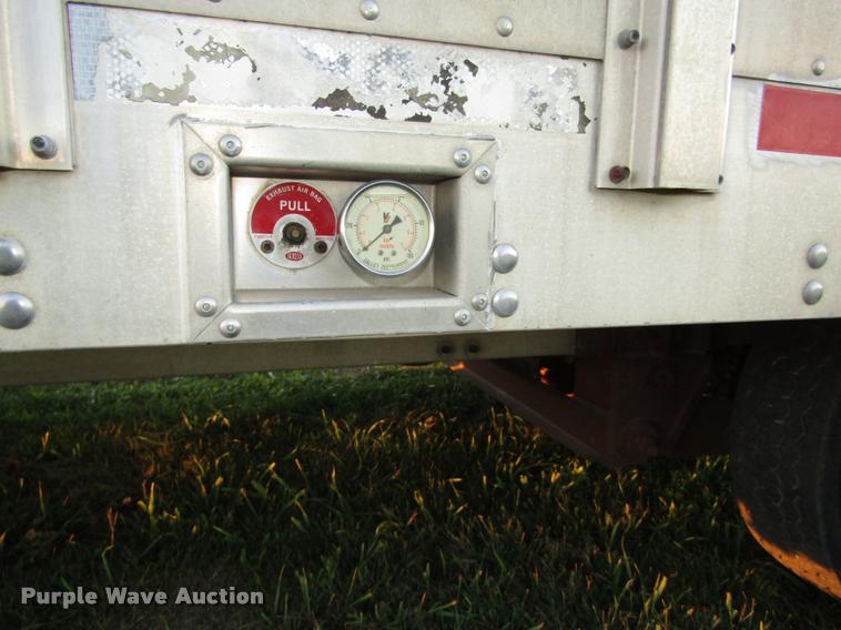 image for item DA3142 2008 Eby Trans Pork livestock trailer