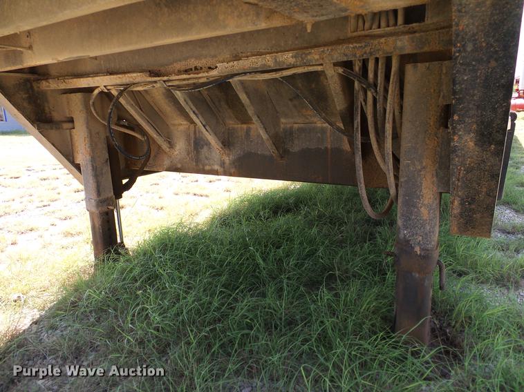 image for item DA6905 1983 Trail-Eze drop deck trailer