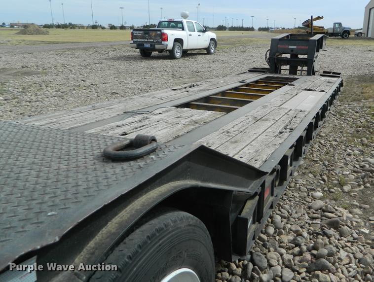 image for item DB1142 1986 Eager Beaver lowboy equipment trailer