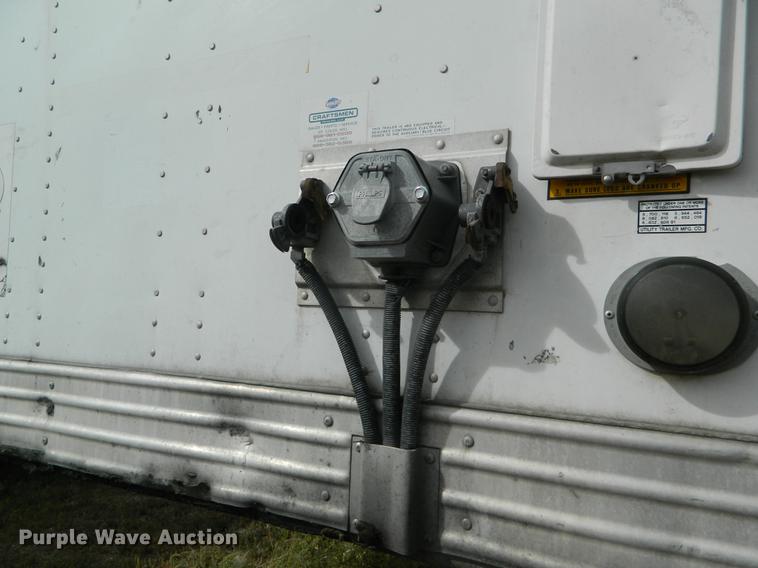 image for item DB1143 2009 Utility 4000D-X dry van trailer