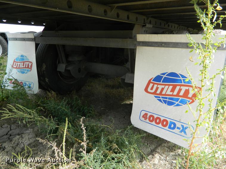 image for item DB1143 2009 Utility 4000D-X dry van trailer