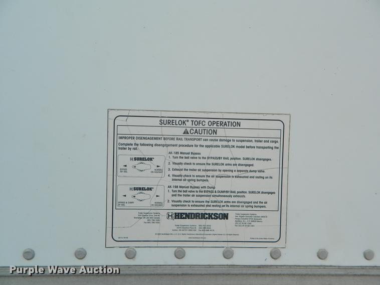 image for item DB1143 2009 Utility 4000D-X dry van trailer