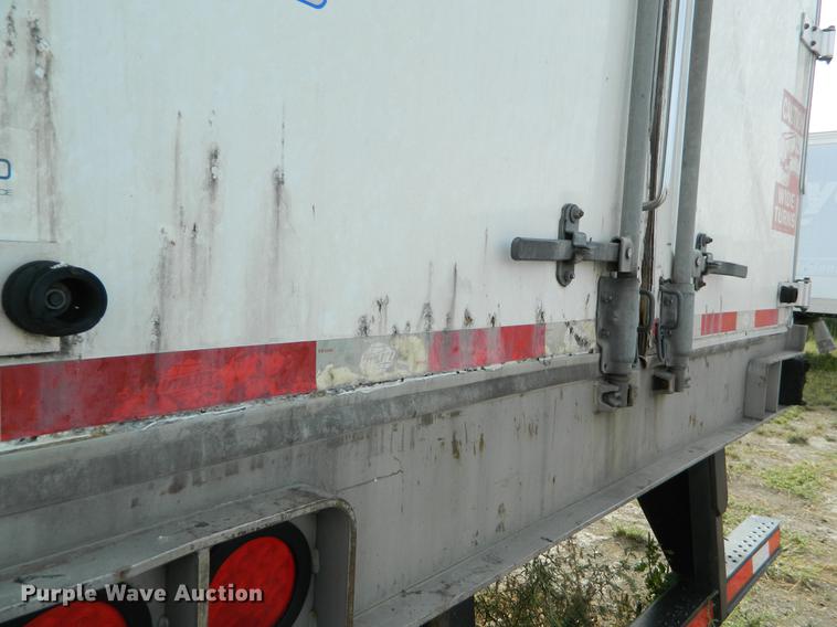 image for item DB1143 2009 Utility 4000D-X dry van trailer