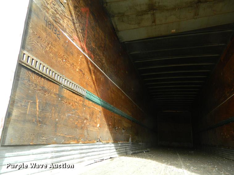 image for item DB1144 1986 Strick dry van trailer