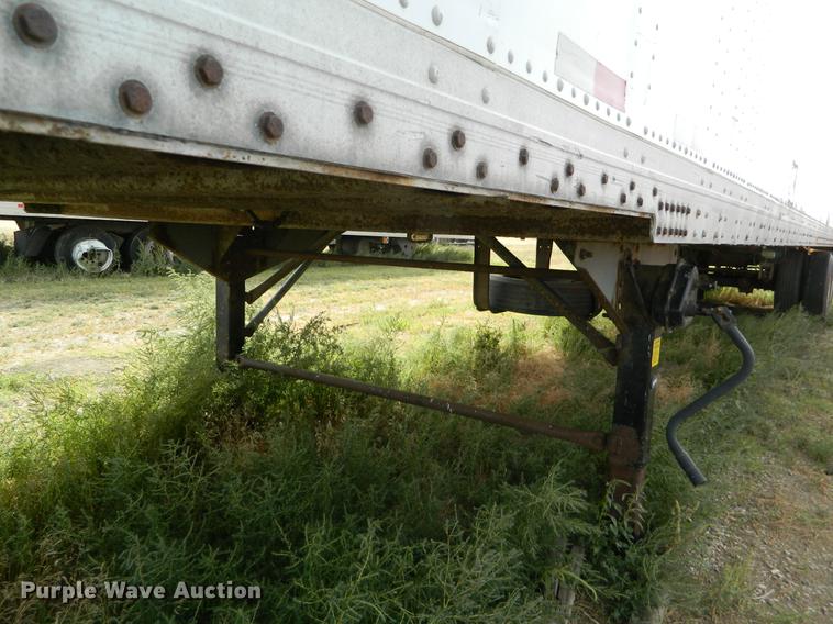 image for item DB1144 1986 Strick dry van trailer