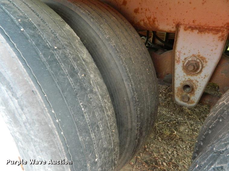 image for item DB1144 1986 Strick dry van trailer