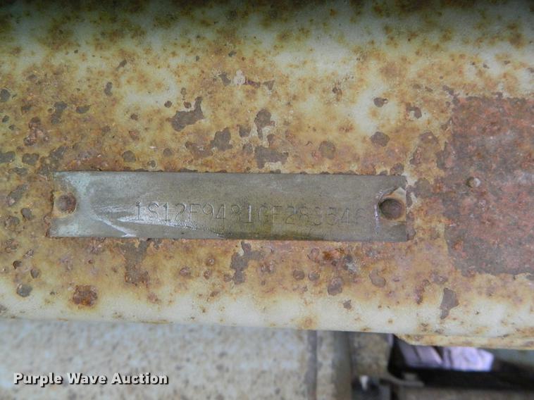 image for item DB1144 1986 Strick dry van trailer