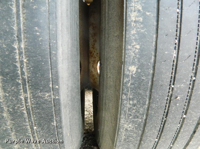 image for item DB1144 1986 Strick dry van trailer