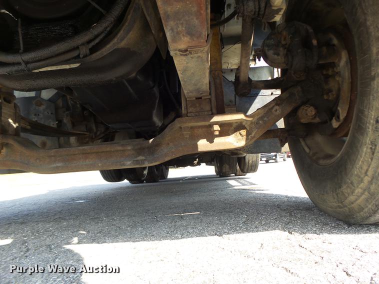 image for item DB1442 1991 Mack CH613 semi truck