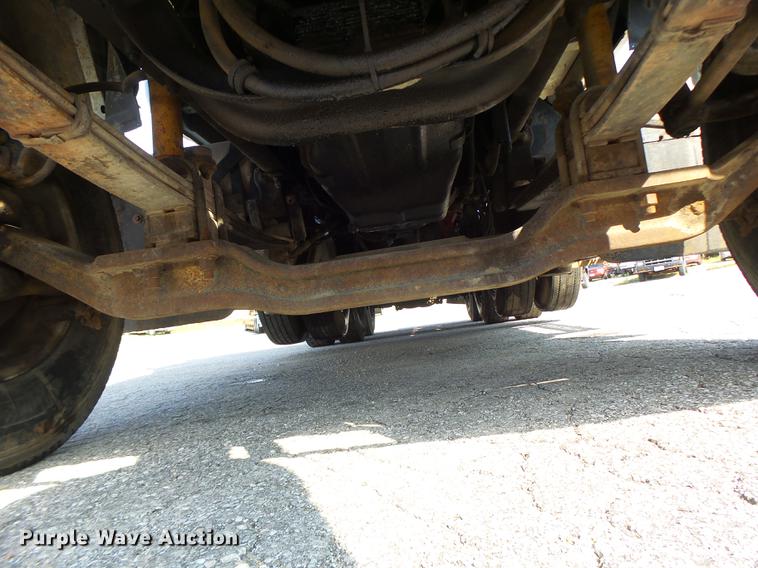 image for item DB1442 1991 Mack CH613 semi truck