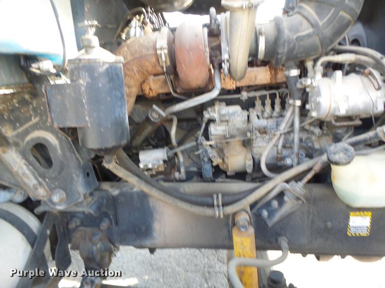 image for item DB1442 1991 Mack CH613 semi truck